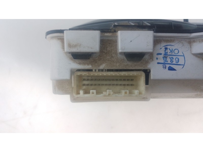 Recambio de cuadro instrumentos para toyota hilux vii pick-up (_n1_, _n2_, _n3_) 2.5 d-4d 4wd (kun25) referencia OEM IAM   