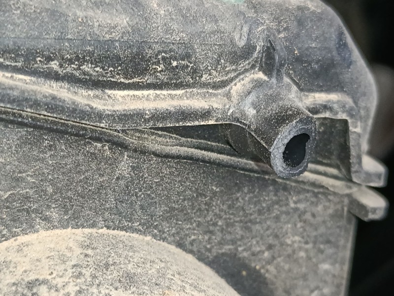 Recambio de filtro aire para peugeot 508 sw ii (fc_, fj_, f4_) 1.5 bluehdi 130 referencia OEM IAM   