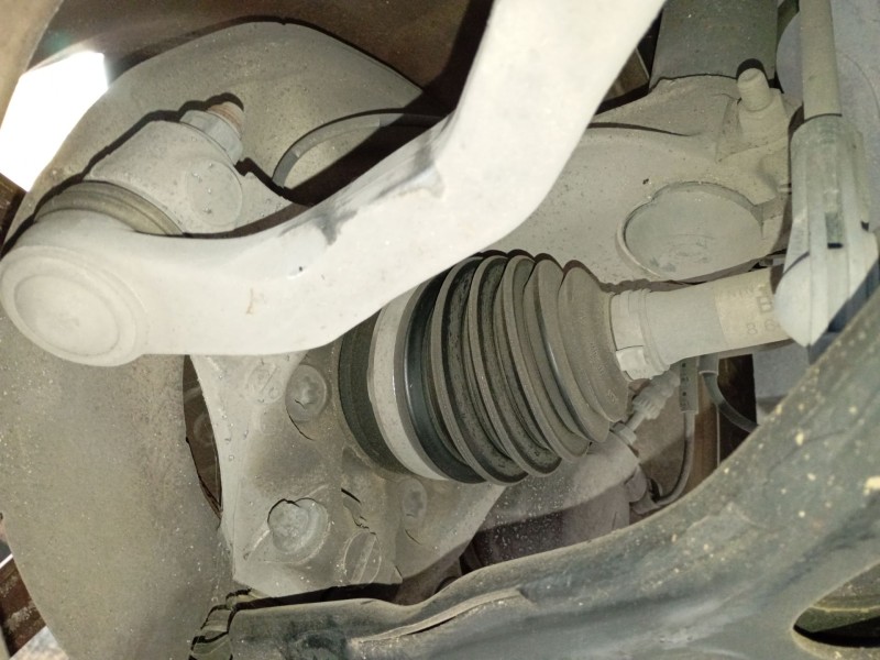 Recambio de mangueta delantera izquierda para bmw 2 active tourer (f45) 216 d referencia OEM IAM   