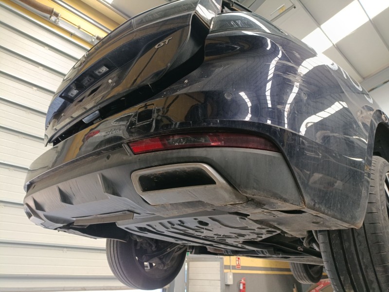 Recambio de paragolpes trasero para peugeot 508 sw ii (fc_, fj_, f4_) 1.5 bluehdi 130 referencia OEM IAM   