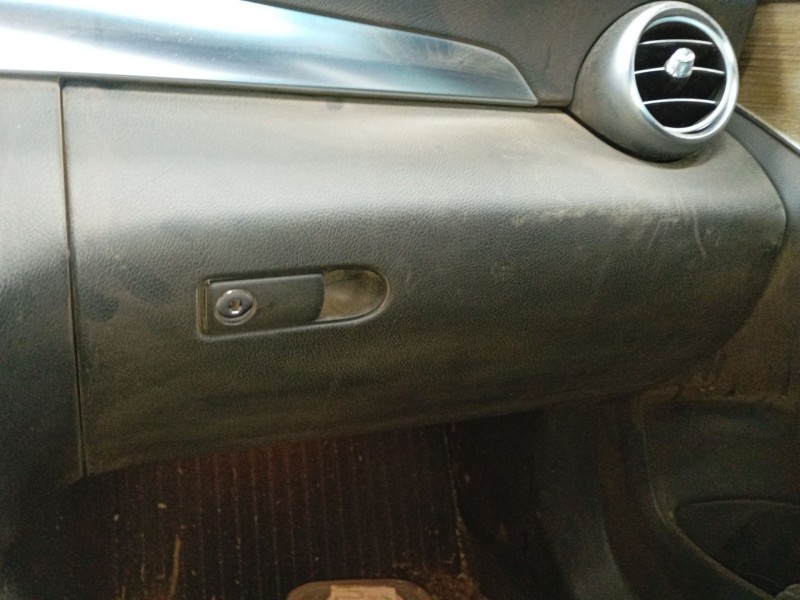 Recambio de guantera para mercedes-benz clase c (w205) c 200 bluetec / d (205.037) referencia OEM IAM   