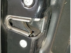 Recambio de cerradura puerta delantera izquierda para mercedes-benz clase c (w205) c 200 bluetec / d (205.037) referencia OEM IA