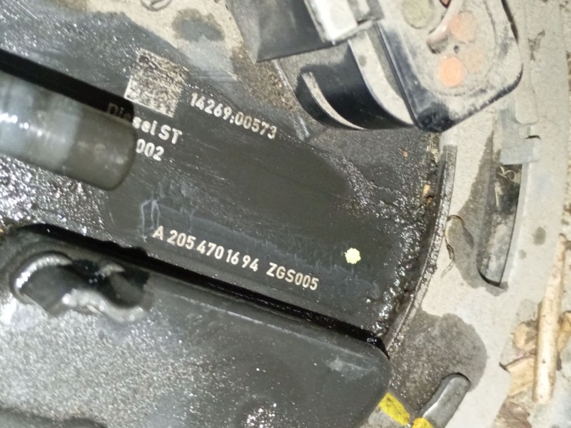 Recambio de aforador para mercedes-benz clase c (w205) c 200 bluetec / d (205.037) referencia OEM IAM A2054701694  