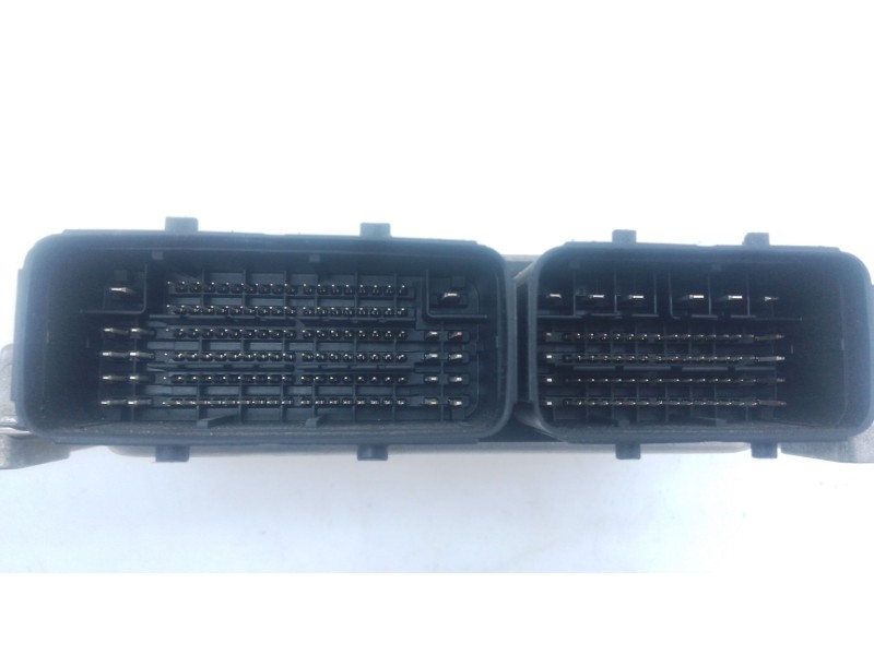 Recambio de centralita motor uce para opel vivaro c furgoneta (k0) 2.0 referencia OEM IAM 9818035080 9841000180 