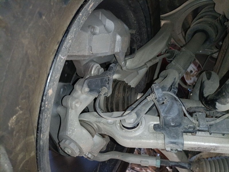 Recambio de mangueta delantera izquierda para mercedes-benz glc (x254) 220d 4-matic (254.605) referencia OEM IAM   