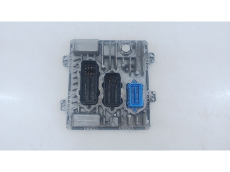 Recambio de centralita motor uce para opel corsa e (x15) 1.3 cdti (08, 68) referencia OEM IAM 55502364 A2C835520000 