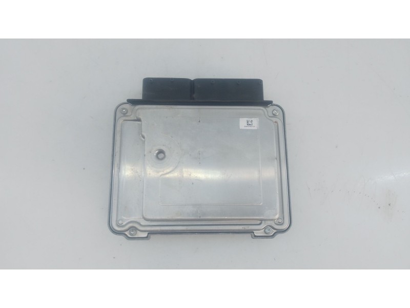 Recambio de centralita motor uce para seat leon (1p1) 1.9 tdi referencia OEM IAM 03G906021SH 0281014581 