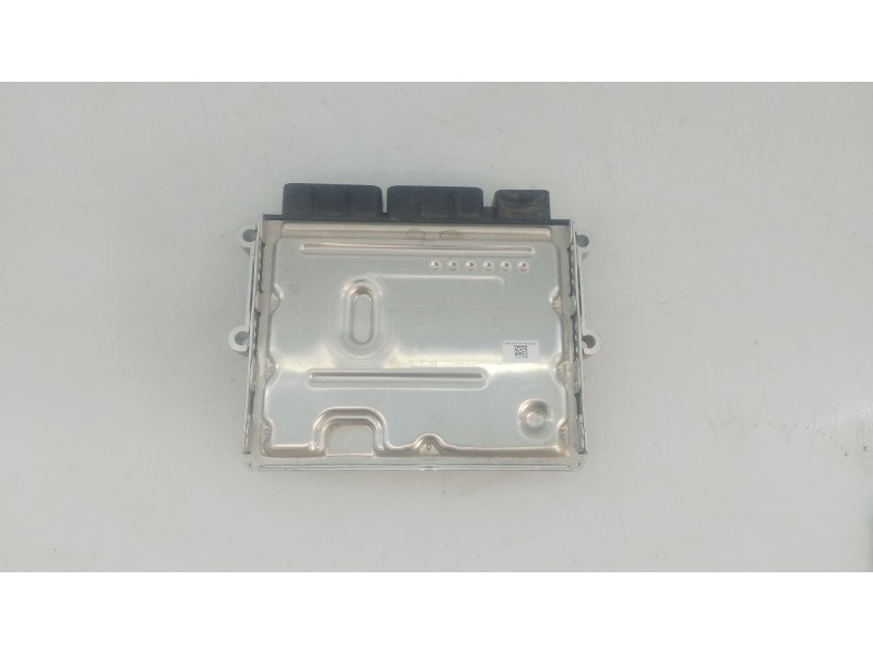 Recambio de centralita motor uce para renault master blue dci 150 referencia OEM IAM 237100922V 0281040176 