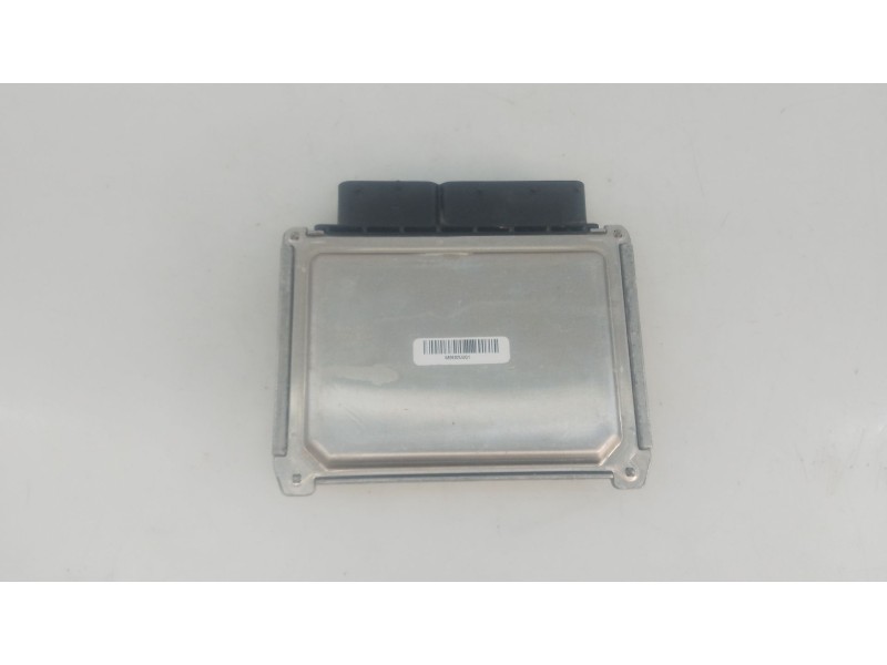 Recambio de centralita motor uce para seat arona (kj7, kjp) 1.0 tsi referencia OEM IAM 05C907394D 42022454 