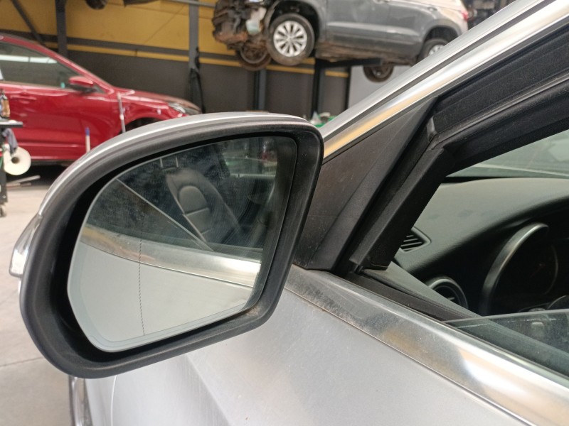 Recambio de retrovisor izquierdo electrico para mercedes-benz clase c t-model (s205) c 200 bluetec / d (205.237) referencia OEM 