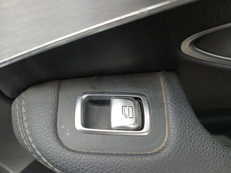 Recambio de mando elevalunas delantero derecho para mercedes-benz clase c t-model (s205) c 200 bluetec / d (205.237) referencia 