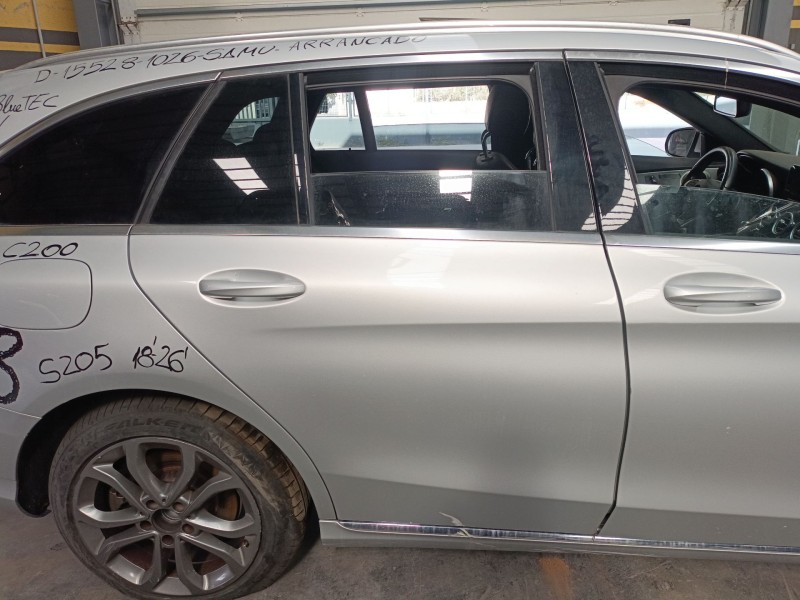 Recambio de puerta trasera derecha para mercedes-benz clase c t-model (s205) c 200 bluetec / d (205.237) referencia OEM IAM   