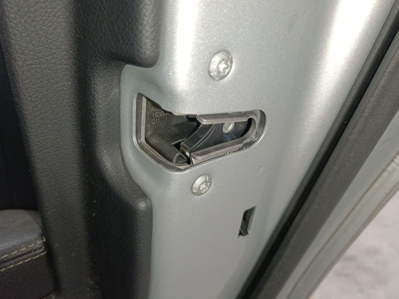 Recambio de cerradura puerta trasera derecha para mercedes-benz clase c t-model (s205) c 200 bluetec / d (205.237) referencia OE