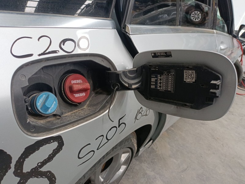 Recambio de tapa exterior combustible para mercedes-benz clase c t-model (s205) c 200 bluetec / d (205.237) referencia OEM IAM  