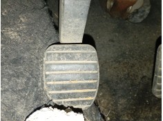 PEDAL EMBRAGUE 