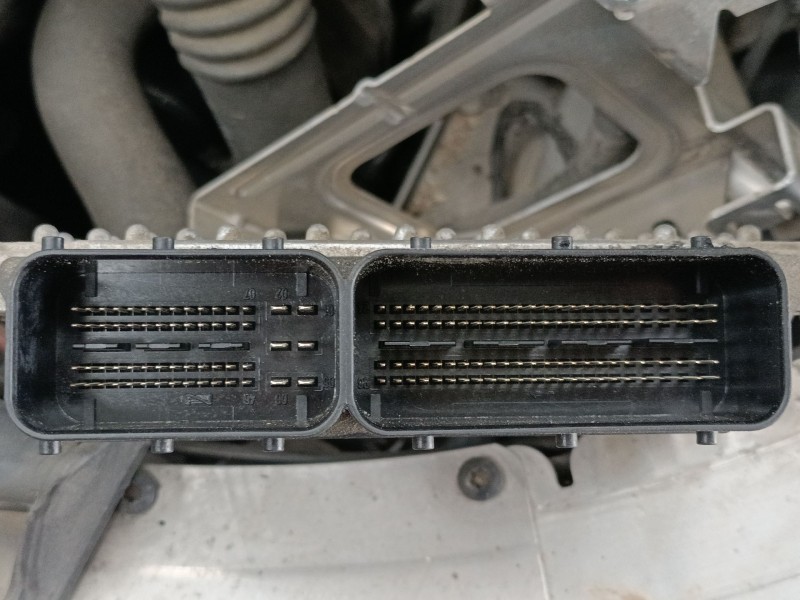 Recambio de centralita motor uce para mercedes-benz clase c t-model (s205) c 200 bluetec / d (205.237) referencia OEM IAM   