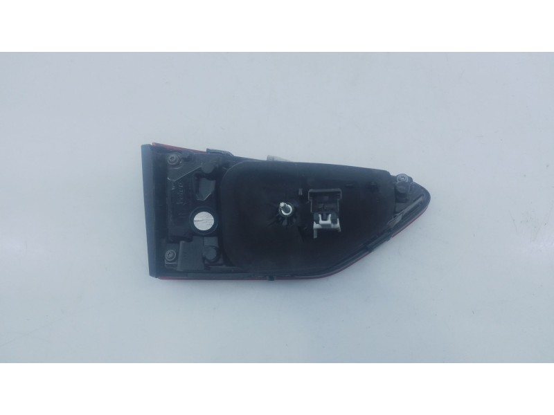 Recambio de piloto trasero derecho porton para volkswagen polo vi (aw1, bz1, ae1, bz3) 1.0 tsi referencia OEM IAM   