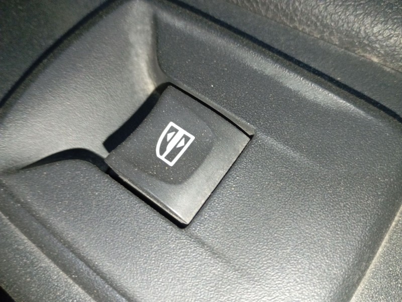 Recambio de mando elevalunas delantero derecho para renault trafic iii furgoneta (fg_) 1.6 dci 95 (fgmj, fgmr) referencia OEM IA