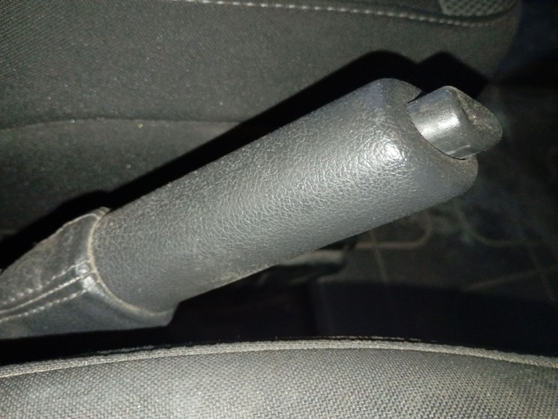 Recambio de palanca freno de mano para renault trafic iii furgoneta (fg_) 1.6 dci 95 (fgmj, fgmr) referencia OEM IAM   