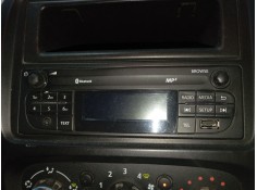 SISTEMA AUDIO / RADIO CD 