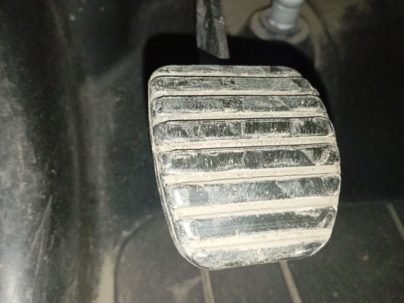 Recambio de pedal embrague para renault trafic iii furgoneta (fg_) 1.6 dci 95 (fgmj, fgmr) referencia OEM IAM   