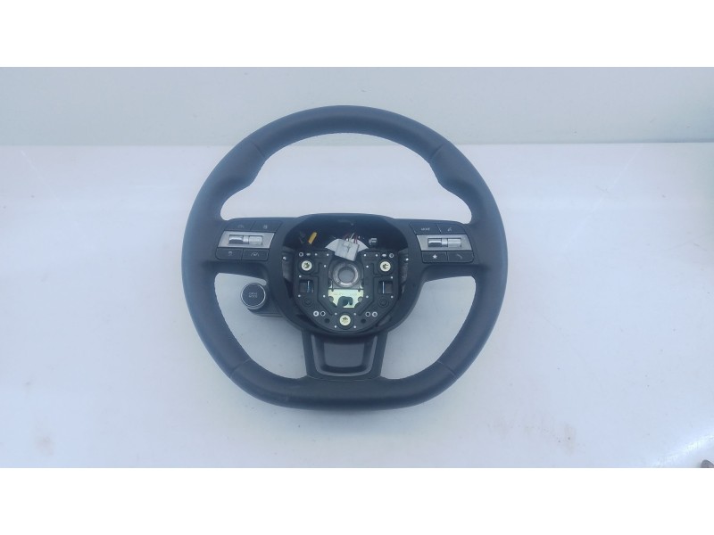 Recambio de volante para hyundai inster referencia OEM IAM   