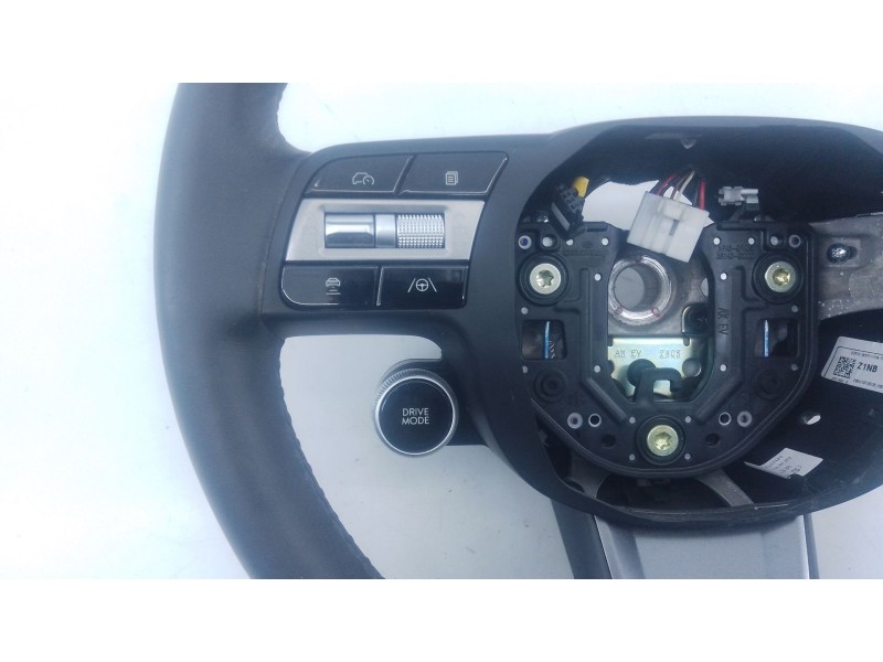 Recambio de volante para hyundai inster referencia OEM IAM   