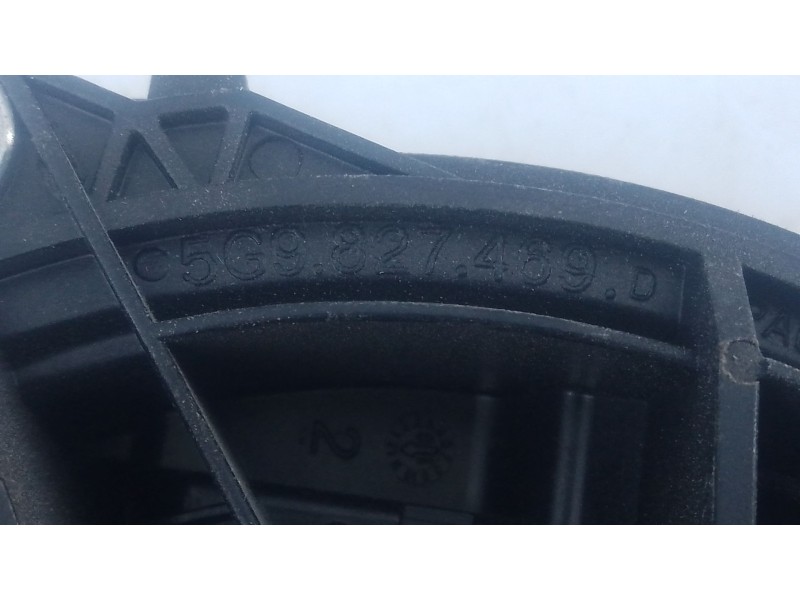 Recambio de maneta exterior porton para volkswagen golf vii (5g1, bq1, be1, be2) 1.2 tsi referencia OEM IAM 5G9827469  