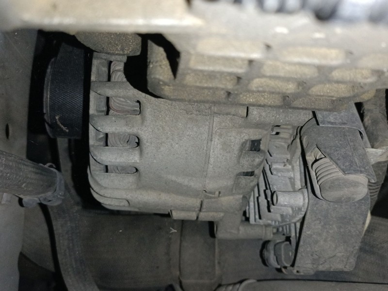 Recambio de alternador para opel vivaro c furgoneta (k0) 2.0 referencia OEM IAM   
