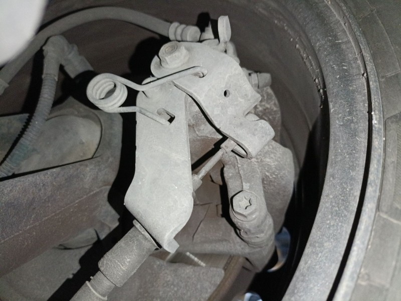 Recambio de pinza freno trasera derecha para opel vivaro c furgoneta (k0) 2.0 referencia OEM IAM   