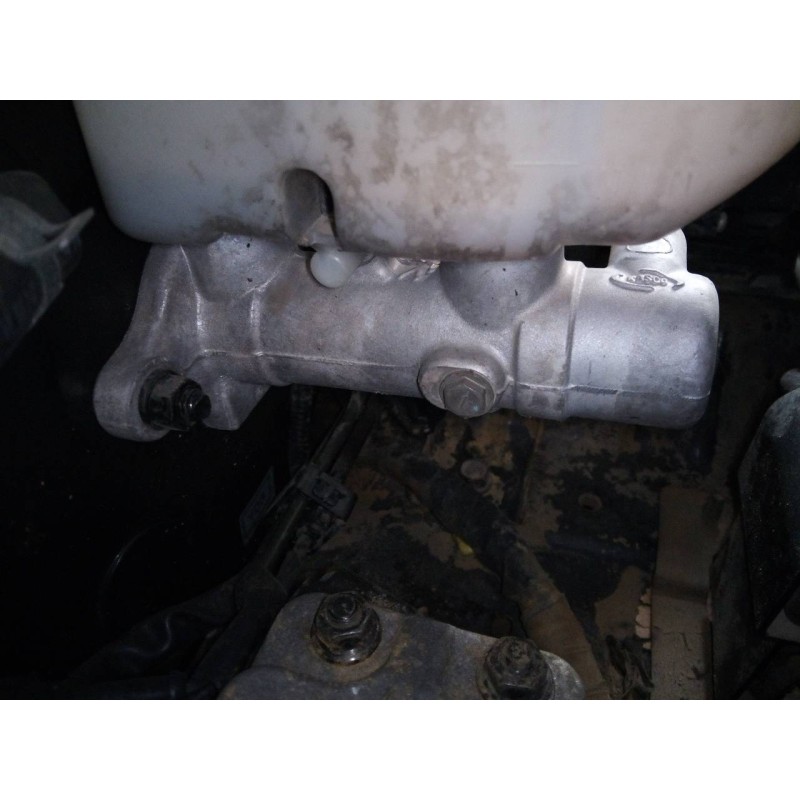 Recambio de bomba freno para kia sorento 2.5 crdi ex referencia OEM IAM   