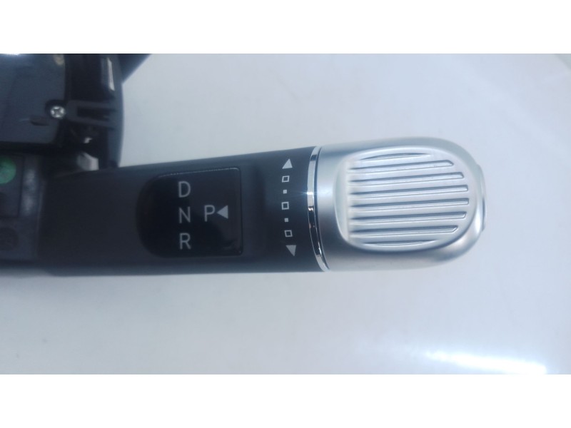 Recambio de mando intermitentes para hyundai inster referencia OEM IAM   