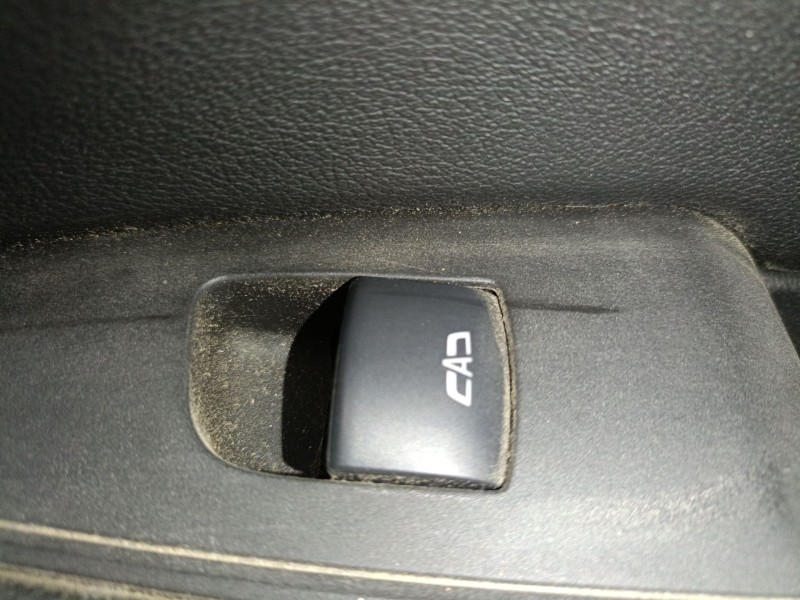 Recambio de mando elevalunas trasero derecho para opel insignia b grand sport (z18) 1.6 cdti (68) referencia OEM IAM   