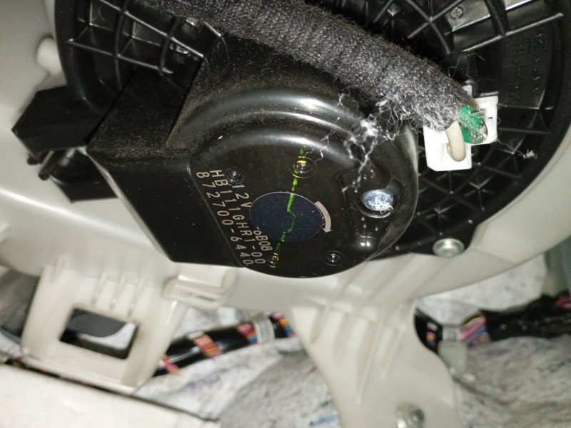 Recambio de ventilador calefaccion para mazda 6 sedán (gj, gl) 2.2 d (gj2fp) referencia OEM IAM HB111GHR100 727006440 