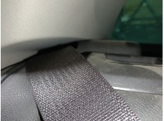 CINTURON SEGURIDAD TRASERO DERECHO 