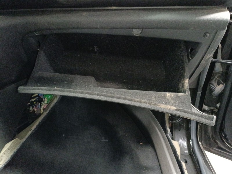Recambio de guantera para opel insignia b grand sport (z18) 1.6 cdti (68) referencia OEM IAM   