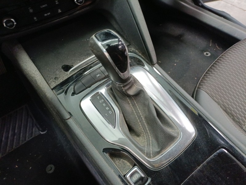 Recambio de palanca cambio para opel insignia b grand sport (z18) 1.6 cdti (68) referencia OEM IAM   