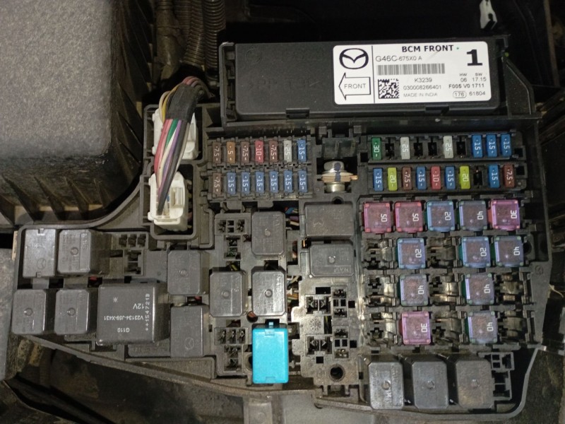 Recambio de caja reles / fusibles para mazda 6 sedán (gj, gl) 2.2 d (gj2fp) referencia OEM IAM   