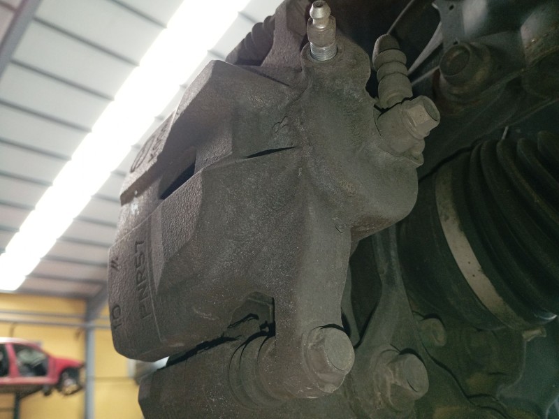 Recambio de pinza freno delantera derecha para mazda 6 sedán (gj, gl) 2.2 d (gj2fp) referencia OEM IAM   