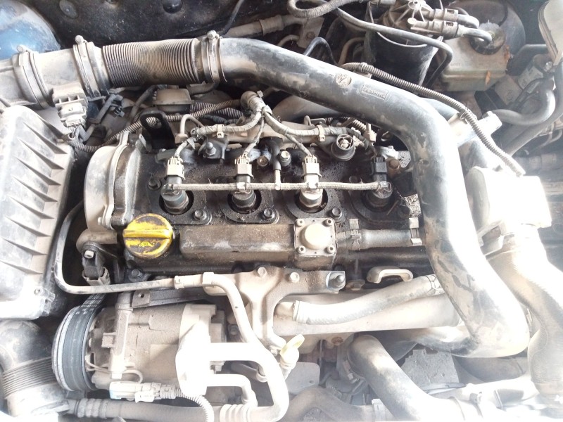 opel astra h (a04) del año 2004