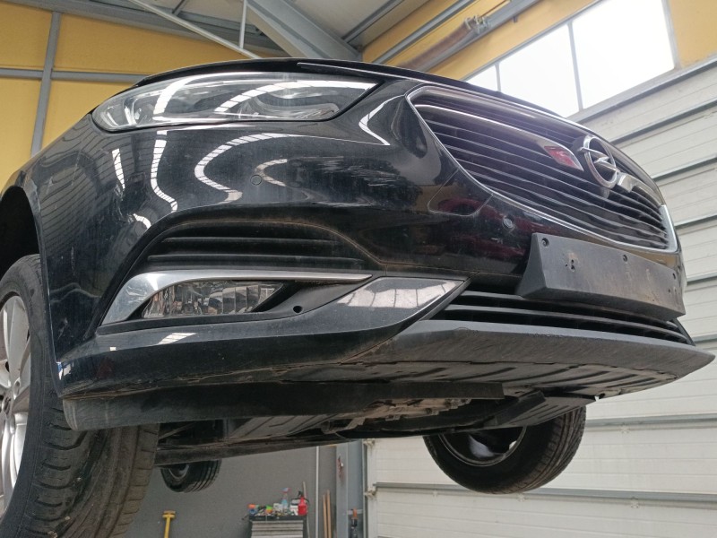 Recambio de paragolpes delantero para opel insignia b grand sport (z18) 1.6 cdti (68) referencia OEM IAM   
