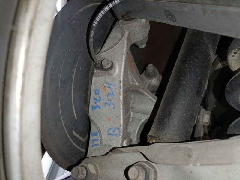Recambio de mangueta trasera izquierda para opel insignia b grand sport (z18) 1.6 cdti (68) referencia OEM IAM   