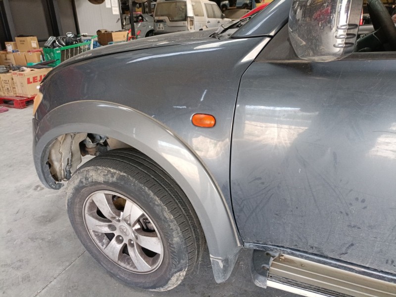 Recambio de aleta delantera izquierda para mitsubishi l200 / triton (ka_t, kb_t) 2.5 di-d 4wd (kb4t) referencia OEM IAM   