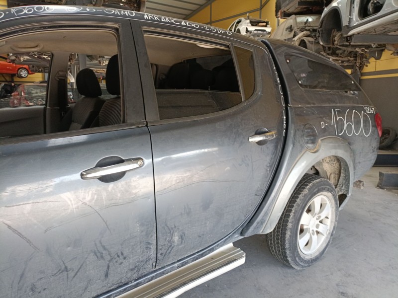 Recambio de puerta trasera izquierda para mitsubishi l200 / triton (ka_t, kb_t) 2.5 di-d 4wd (kb4t) referencia OEM IAM   