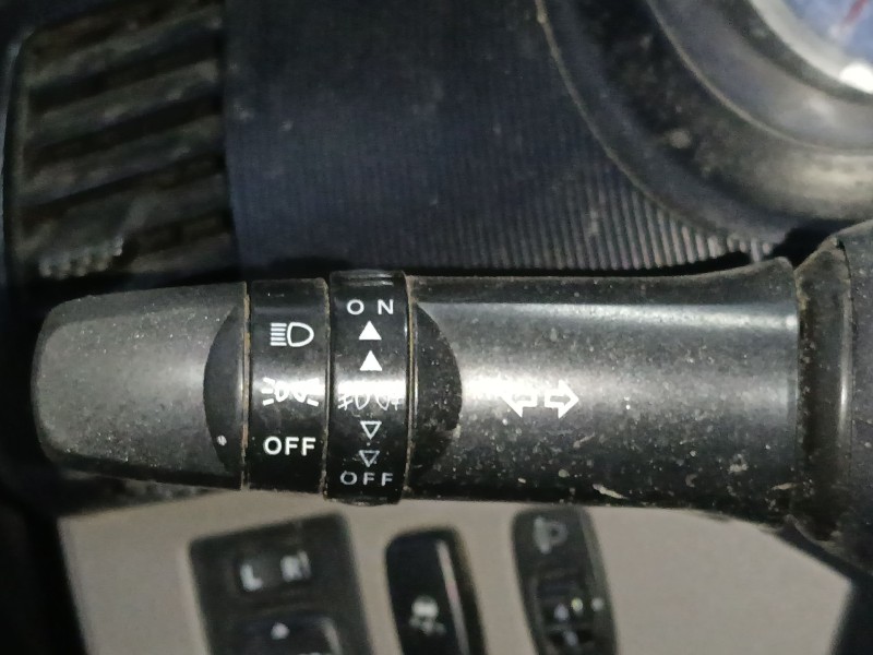 Recambio de mando intermitentes para mitsubishi l200 / triton (ka_t, kb_t) 2.5 di-d 4wd (kb4t) referencia OEM IAM   