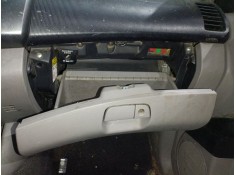 Recambio de guantera para mitsubishi l200 / triton (ka_t, kb_t) 2.5 di-d 4wd (kb4t) referencia OEM IAM    2