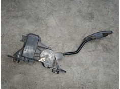 Recambio de pedal acelerador para mitsubishi l200 / triton (ka_t, kb_t) 2.5 di-d 4wd (kb4t) referencia OEM IAM APM30009 68101125
