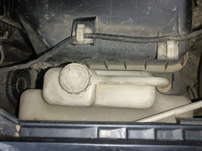 Recambio de deposito expansion para mitsubishi l200 / triton (ka_t, kb_t) 2.5 di-d 4wd (kb4t) referencia OEM IAM   