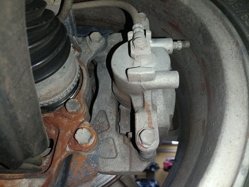 Recambio de pinza freno delantera derecha para mitsubishi l200 / triton (ka_t, kb_t) 2.5 di-d 4wd (kb4t) referencia OEM IAM   