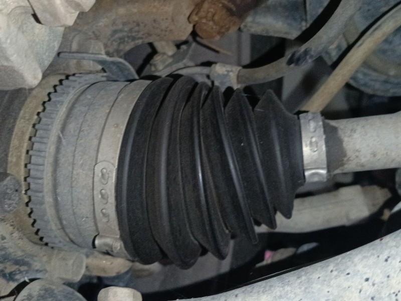 Recambio de transmision delantera izquierda para mitsubishi l200 / triton (ka_t, kb_t) 2.5 di-d 4wd (kb4t) referencia OEM IAM   